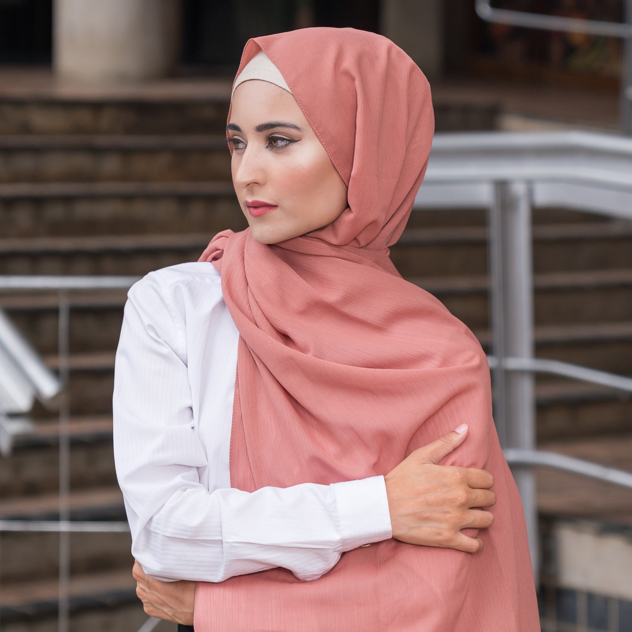 Crinkle Chiffon (Non Slip) – ExclusiveHijabs